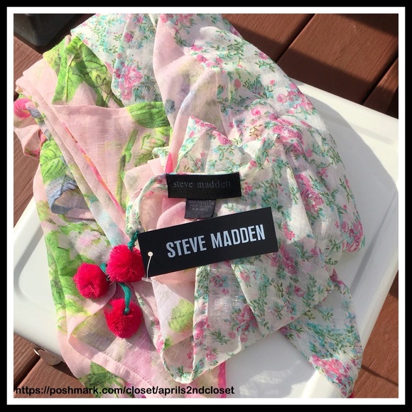 ❌SOLD❌STEVE MADDEN Long Blanket Wrap Scarf Shrug - Picture 6 of 7